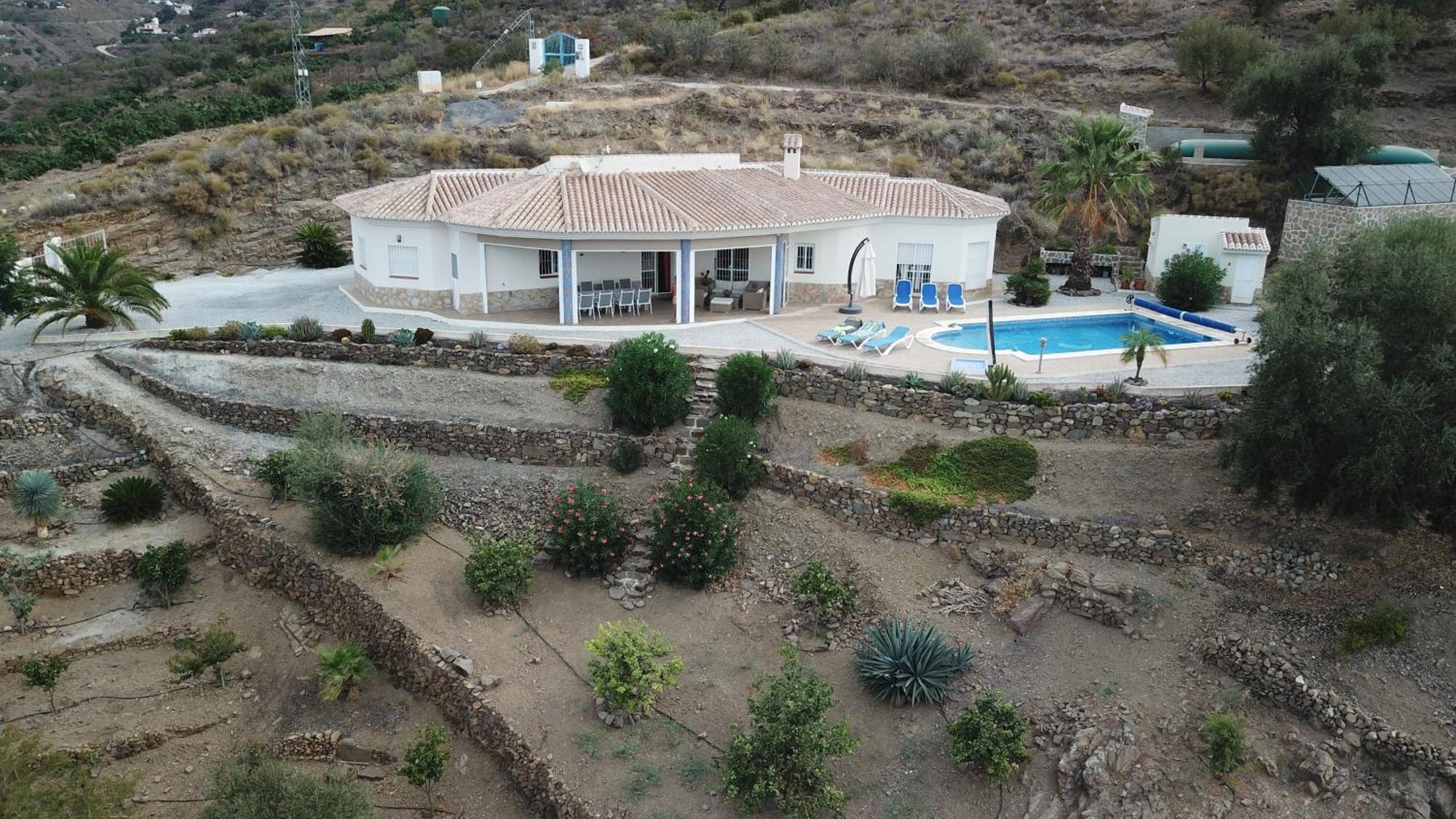Villa Camakini With Heated Pool And Sea View Arenas  Eksteriør bilde