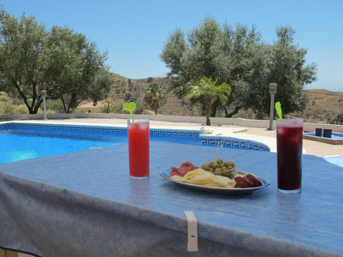 Villa Camakini With Heated Pool And Sea View Arenas  Eksteriør bilde