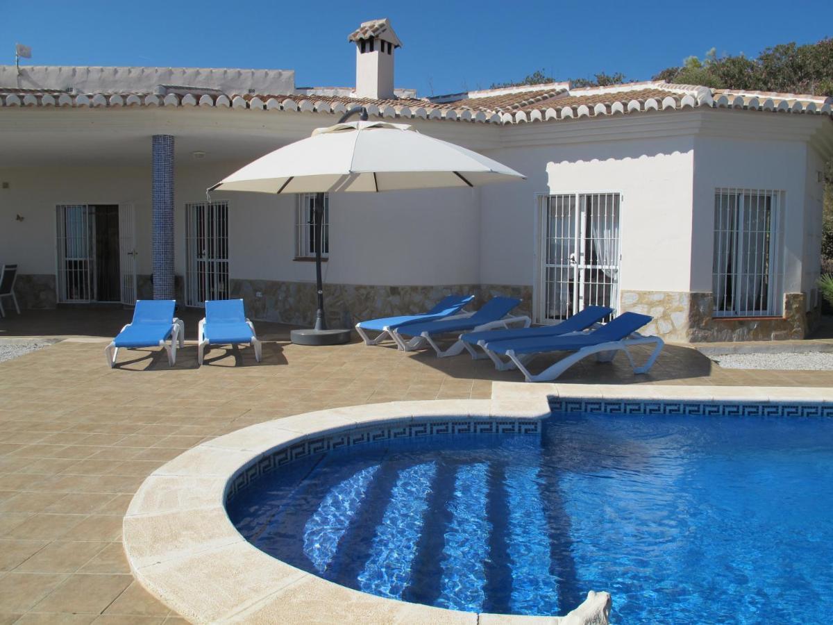 Villa Camakini With Heated Pool And Sea View Arenas  Eksteriør bilde